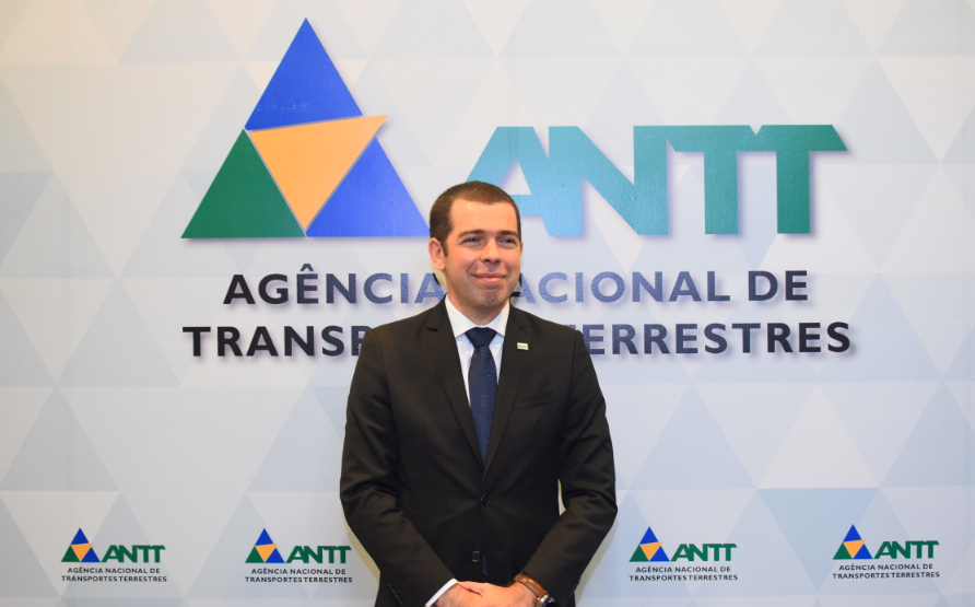 Davi Barreto toma posse como novo diretor da ANTT