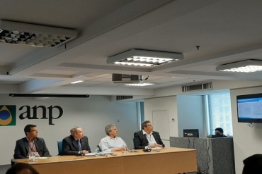 ANP determina divulgação de preços de combustíveis