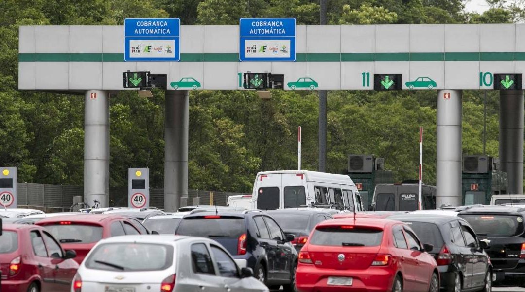 Radares multam alta velocidade em 12 praças de pedágios de São Paulo