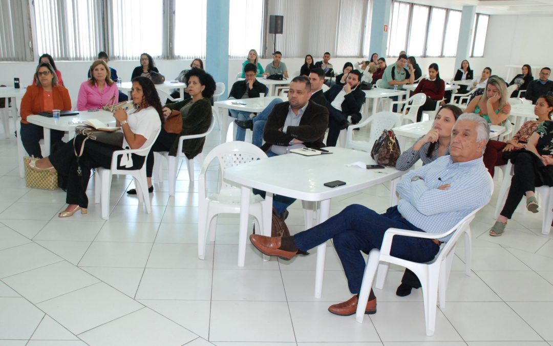 Palestra no SETRANS sobre a cota de jovem aprendiz no transporte