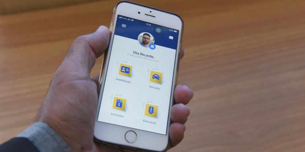 Carteira Digital de Trânsito agora permite pagamento de multas com até 40% de desconto