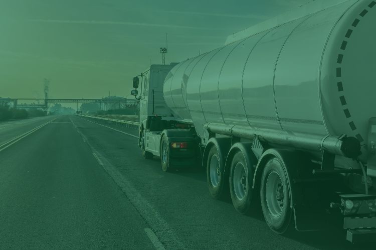 Licença Especial de Transporte de Produtos Perigosos é regulamentada